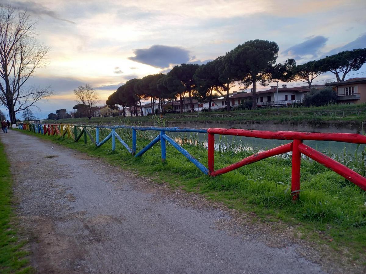 Bilocale Climatizzato A 850M Dalla Spiaggia Casa Katia Marina di Massa Exterior photo